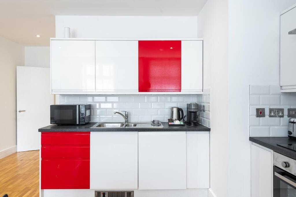 Brixton By Capital * Londres
